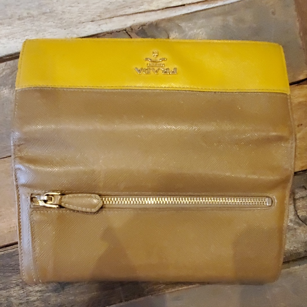 Beautiful Prada wallet - Picture 5 of 7